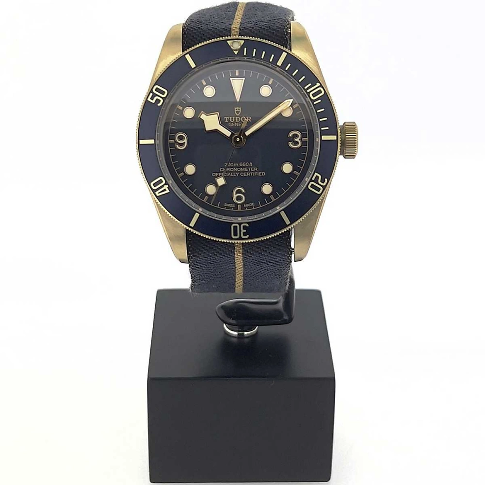 TUDOR Black Bay Bronze