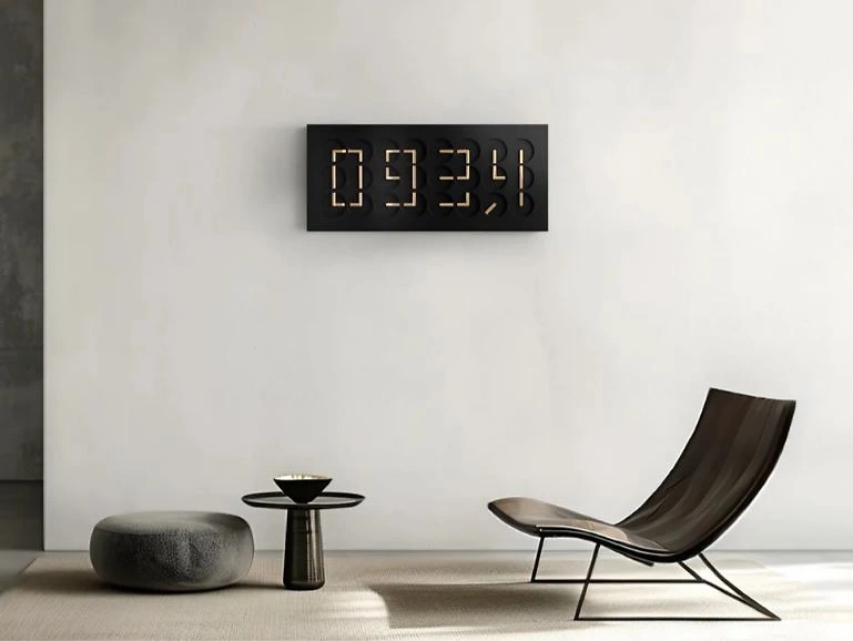 ClockClock 24 Black Gold