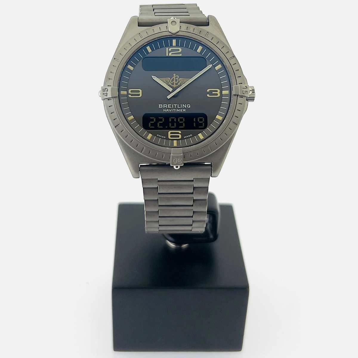 BREITLING Navitimer Aerospace