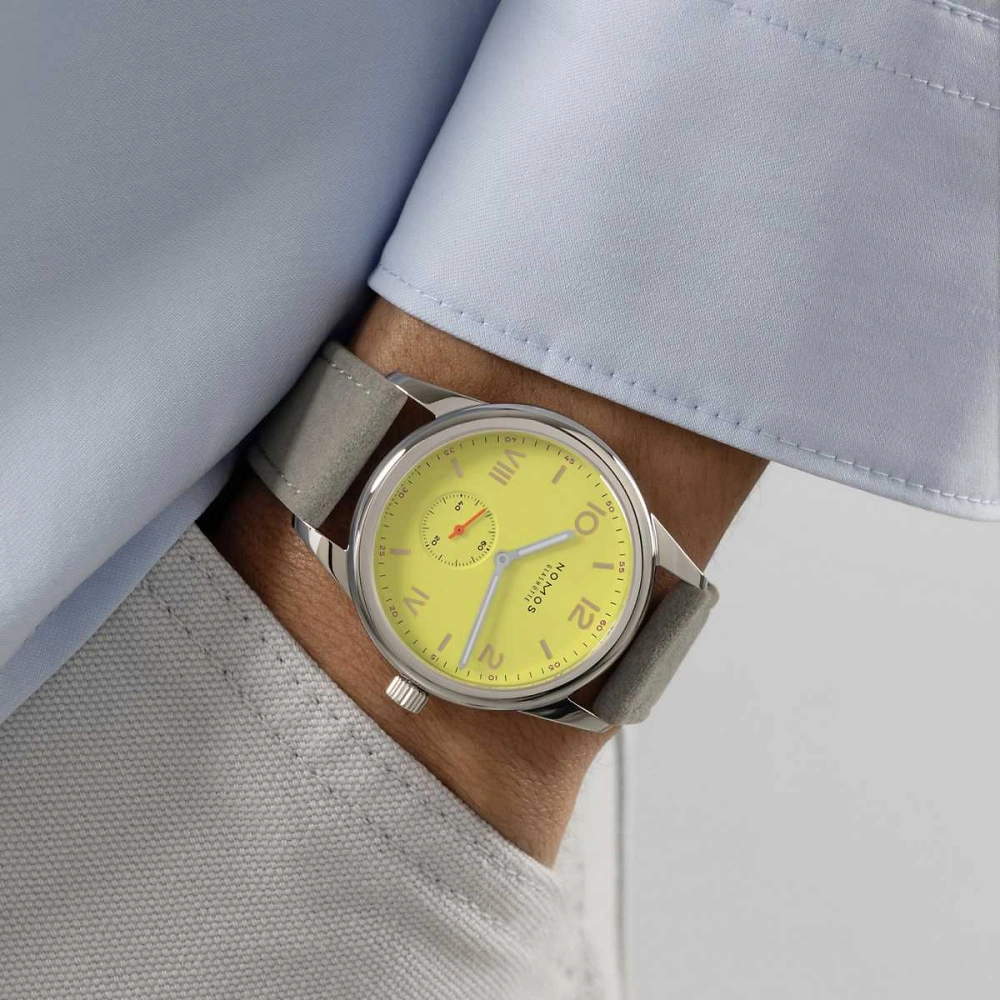 NOMOS Club Campus | 38 starlight