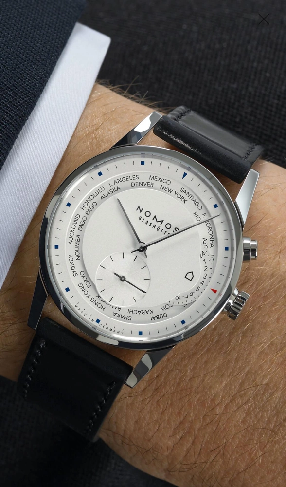 NOMOS Zürich | Weltzeit