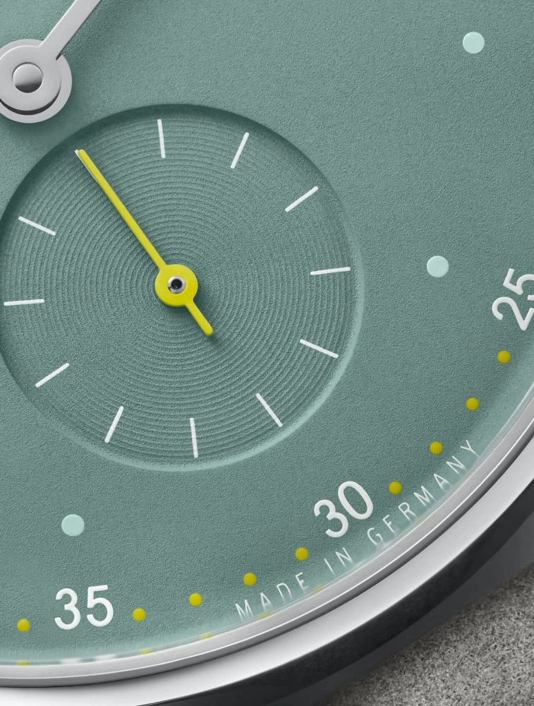 NOMOS Metro 33 | sage