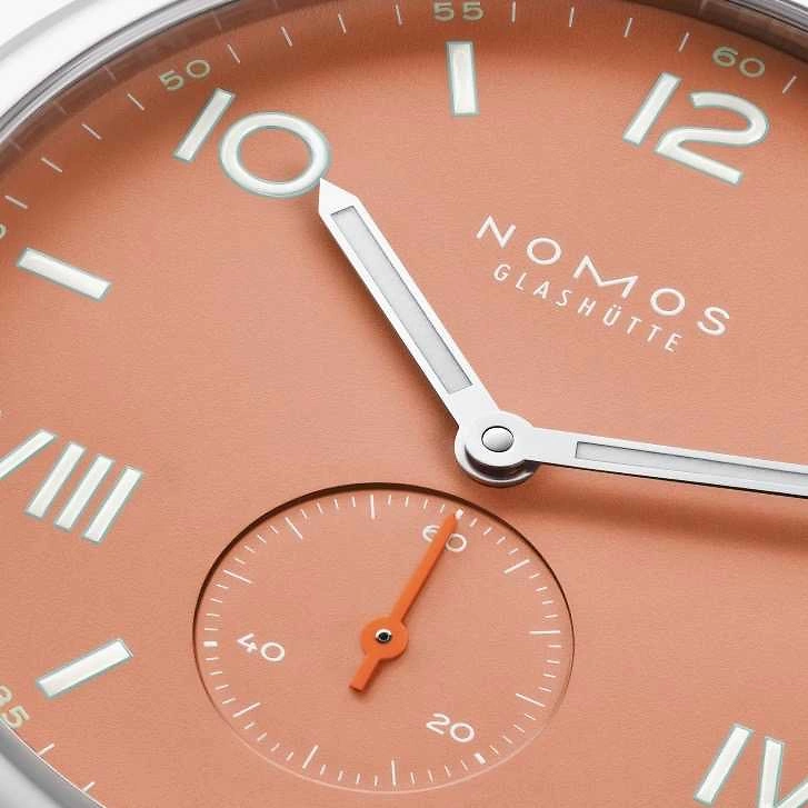 NOMOS Club Campus | 38 cream coral