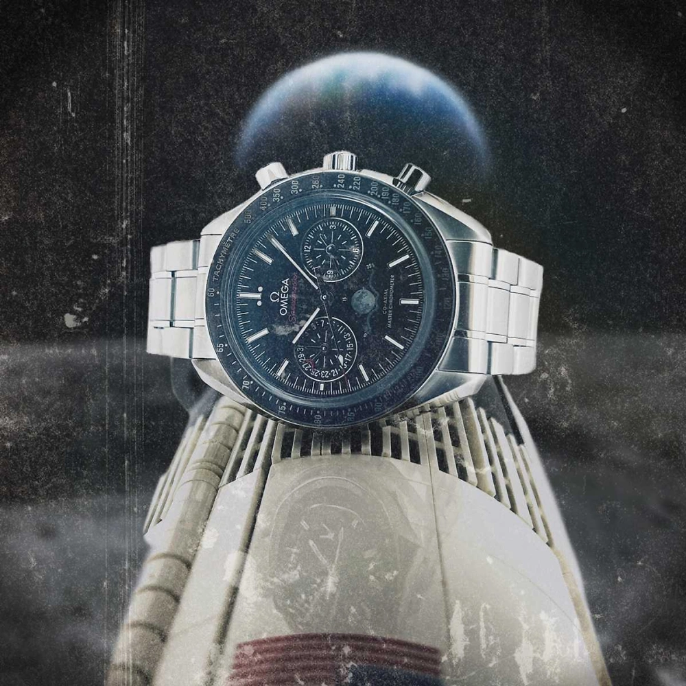 OMEGA Speedmaster Moonphase