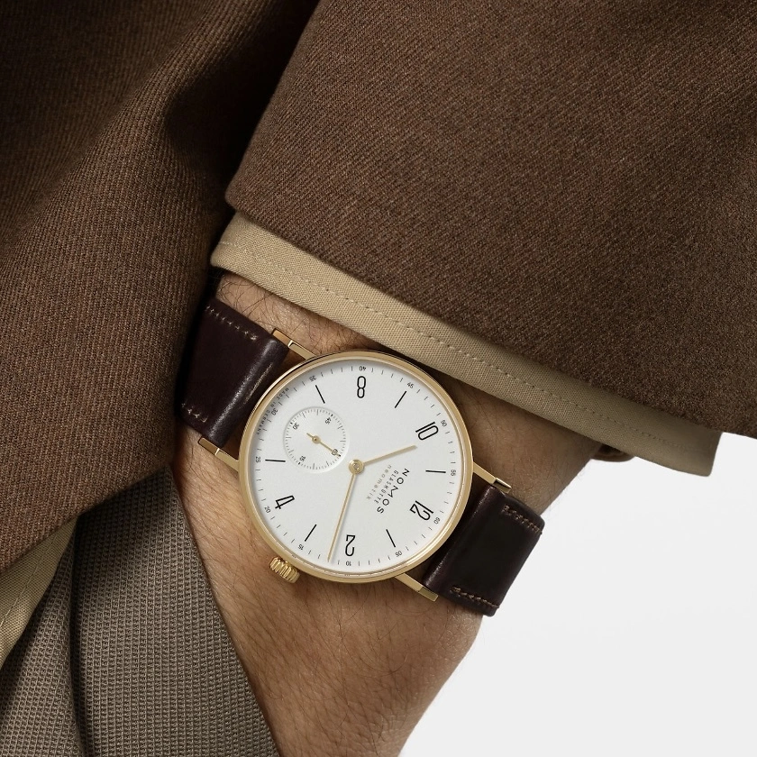 NOMOS Tangente | Gold neomatik dor&eacute;