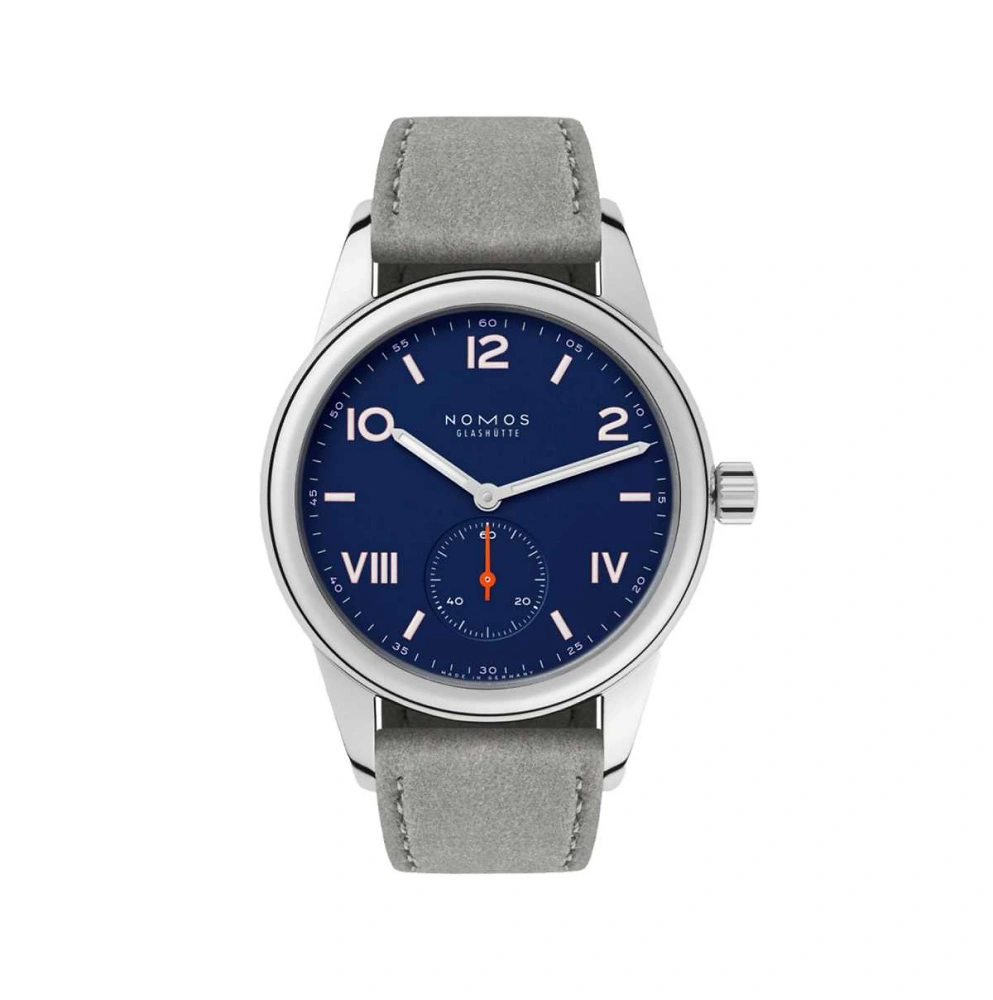 NOMOS Club Campus | night sky