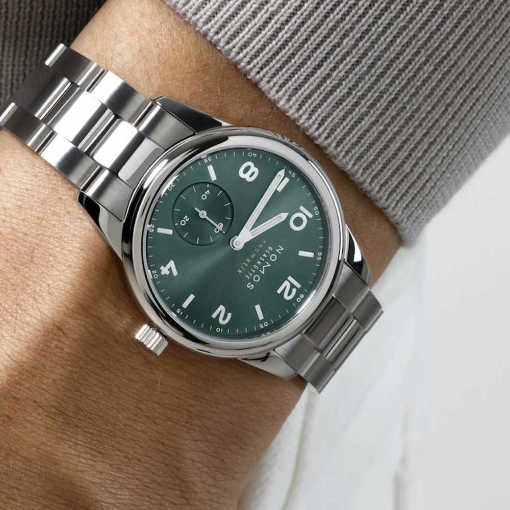 NOMOS Club Sport | neomatik petrol