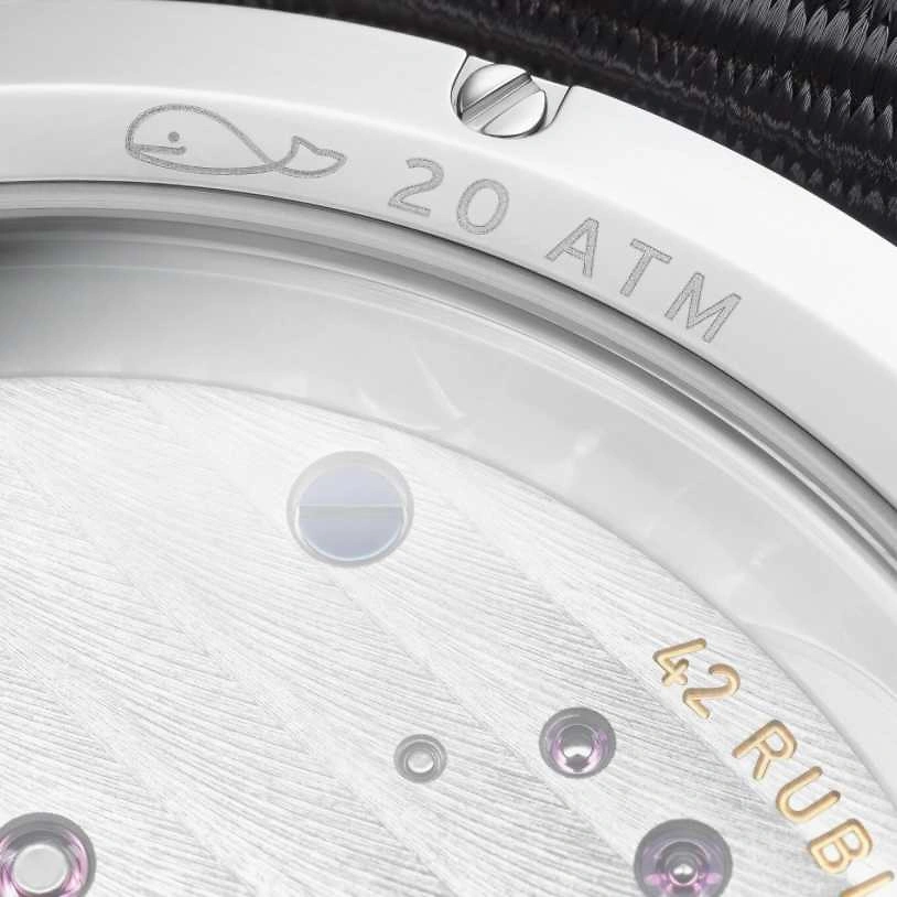 NOMOS Ahoi | neomatik 38 date