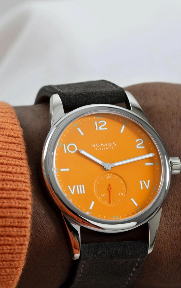 NOMOS Club Campus | 38 future orange