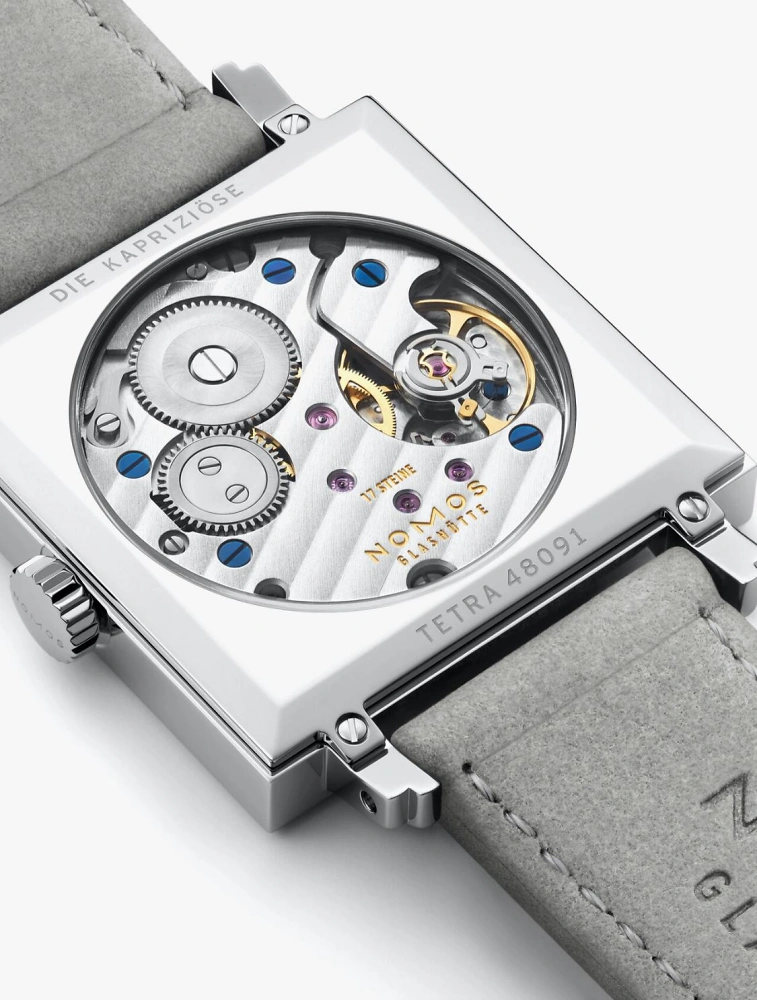 NOMOS Tetra | Die Kapriziöse