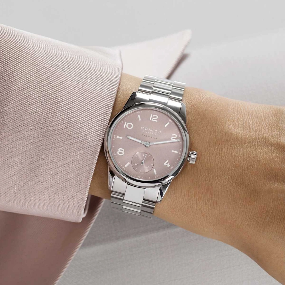 NOMOS Club Sport | neomatik 34 rosé