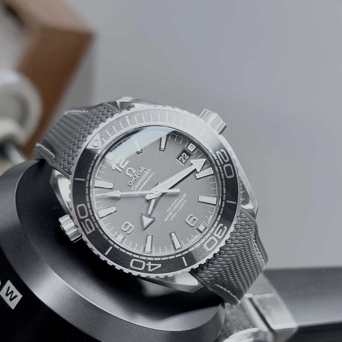 OMEGA Seamaster | Planet Ocean