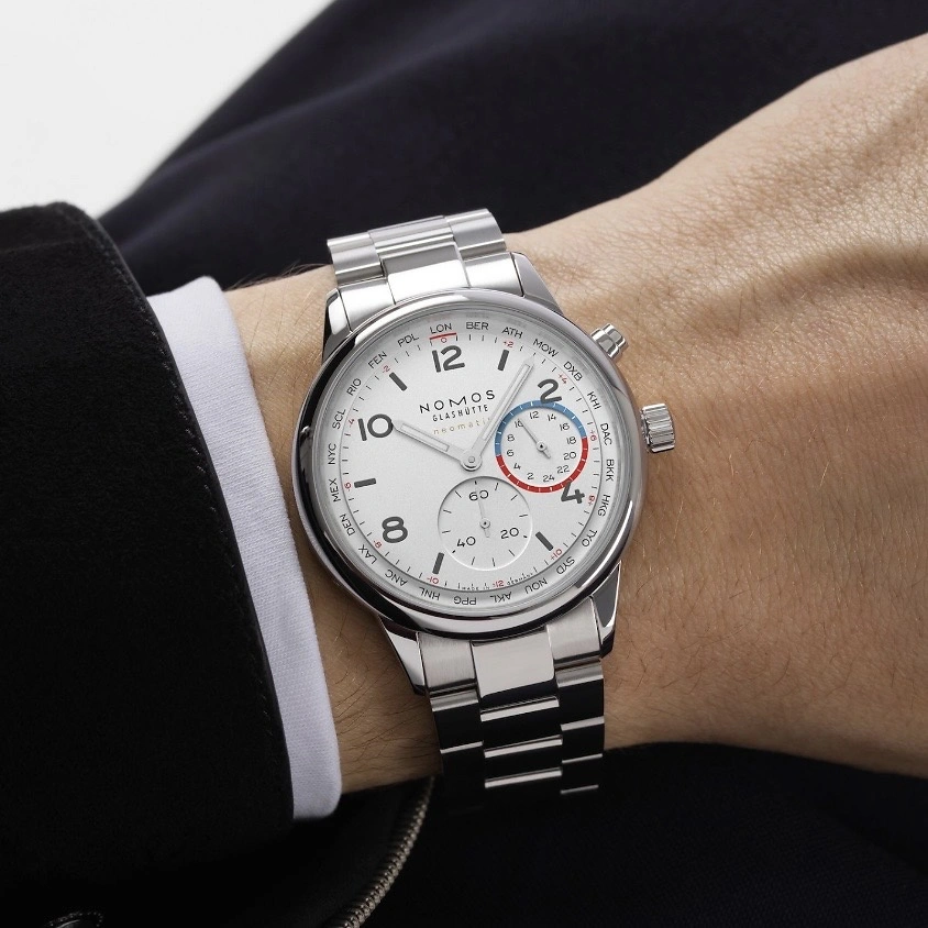 NOMOS Club Sport | neomatik Weltzeit