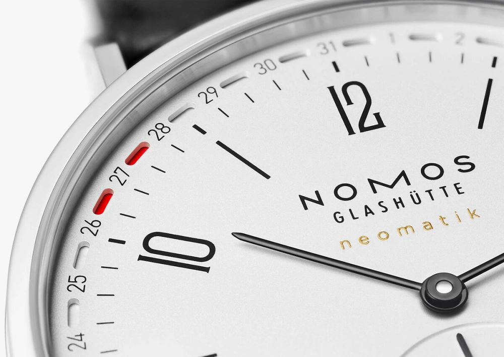 NOMOS Tangente | neomatik 41 Update