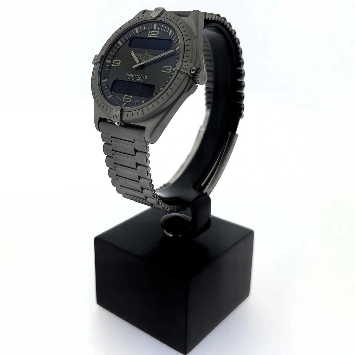 BREITLING Navitimer Aerospace