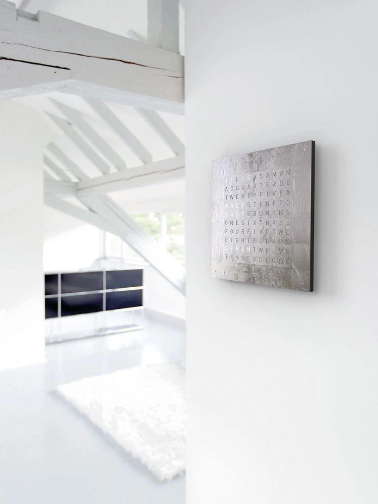 QLOCKTWO EARTH 90 | Platinum