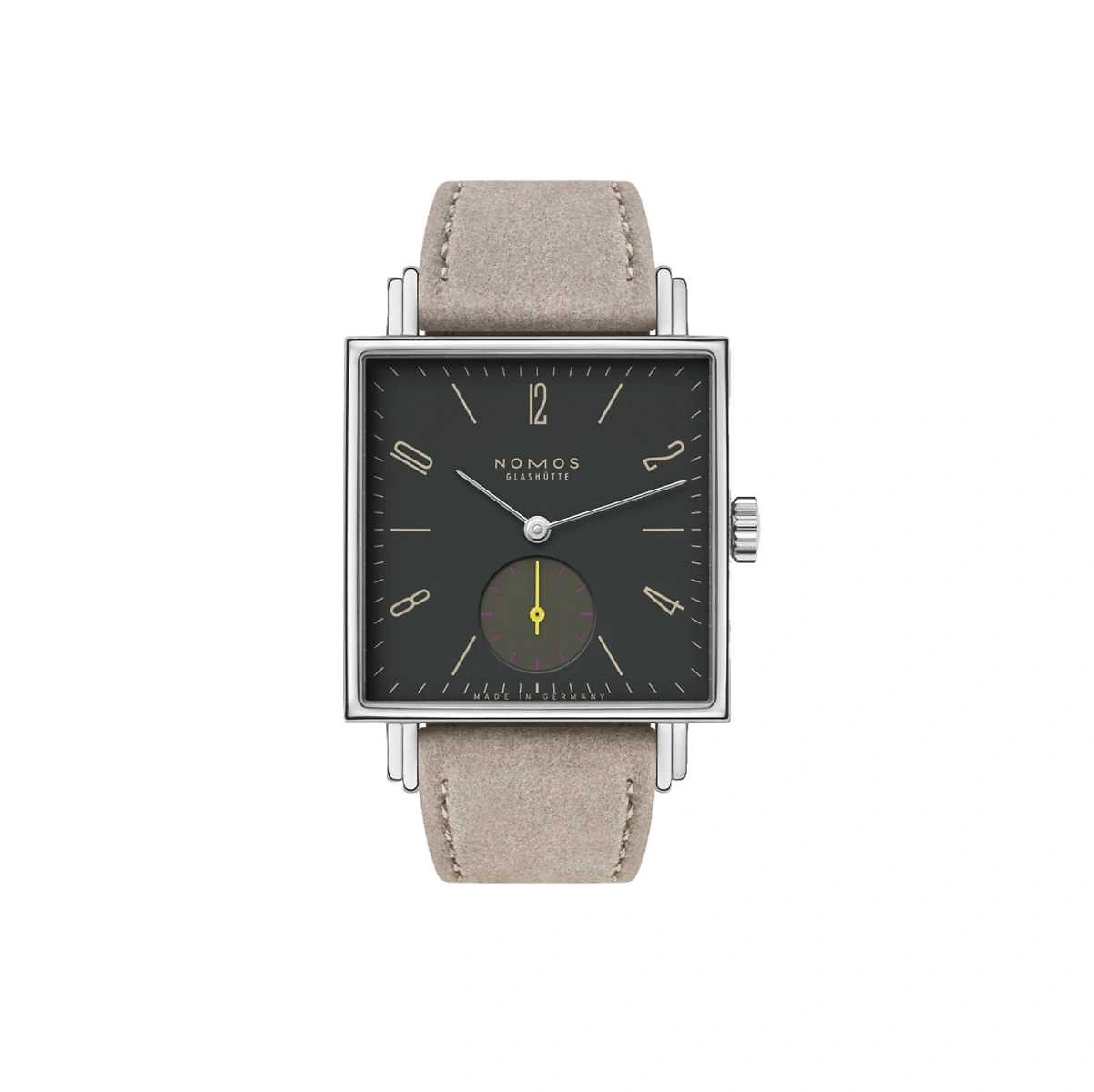 NOMOS Tetra | Basalt