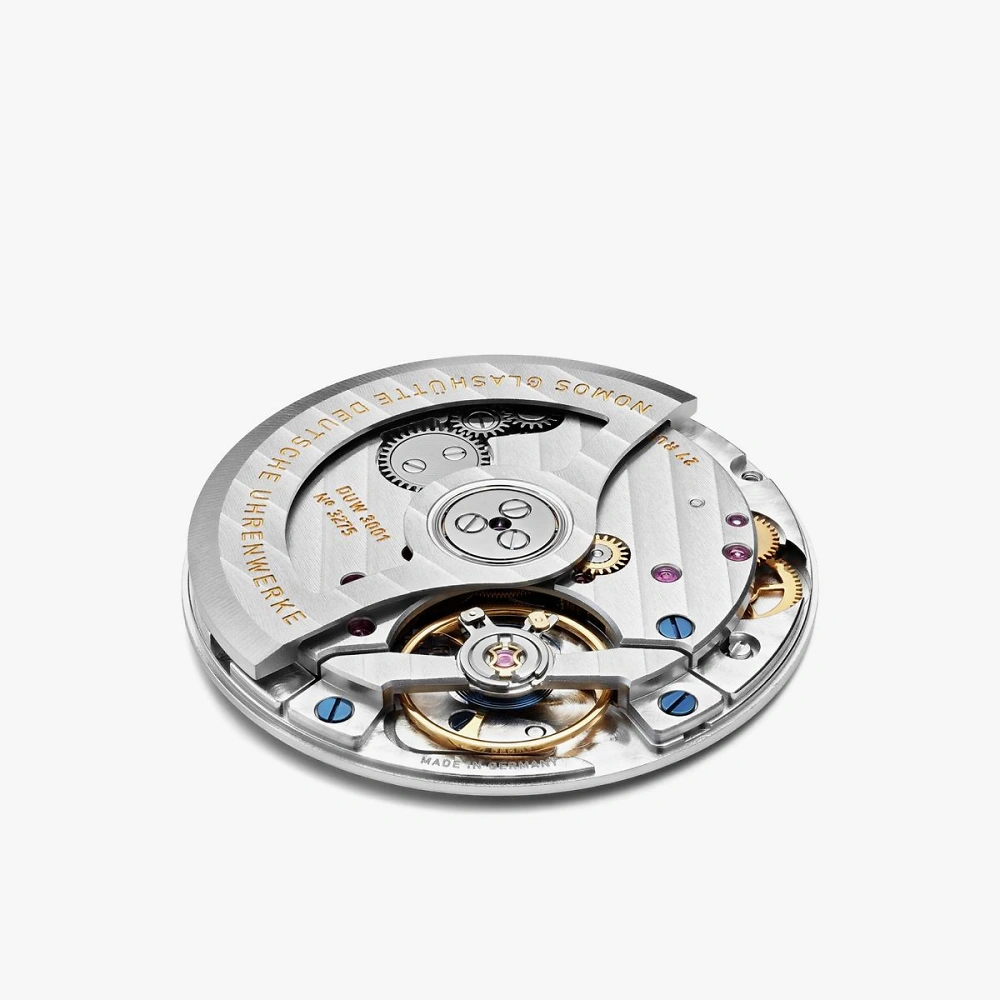 NOMOS Club Sport | neomatik 39 tabac