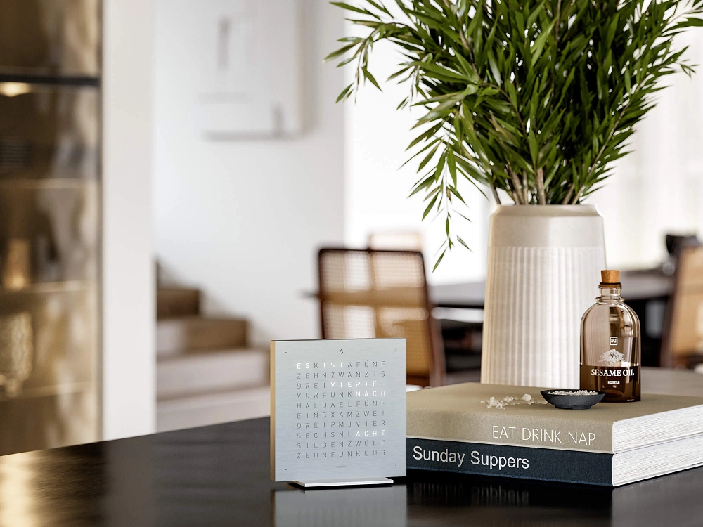 QLOCKTWO FRONTCOVER EARTH 13.5 Full Metal