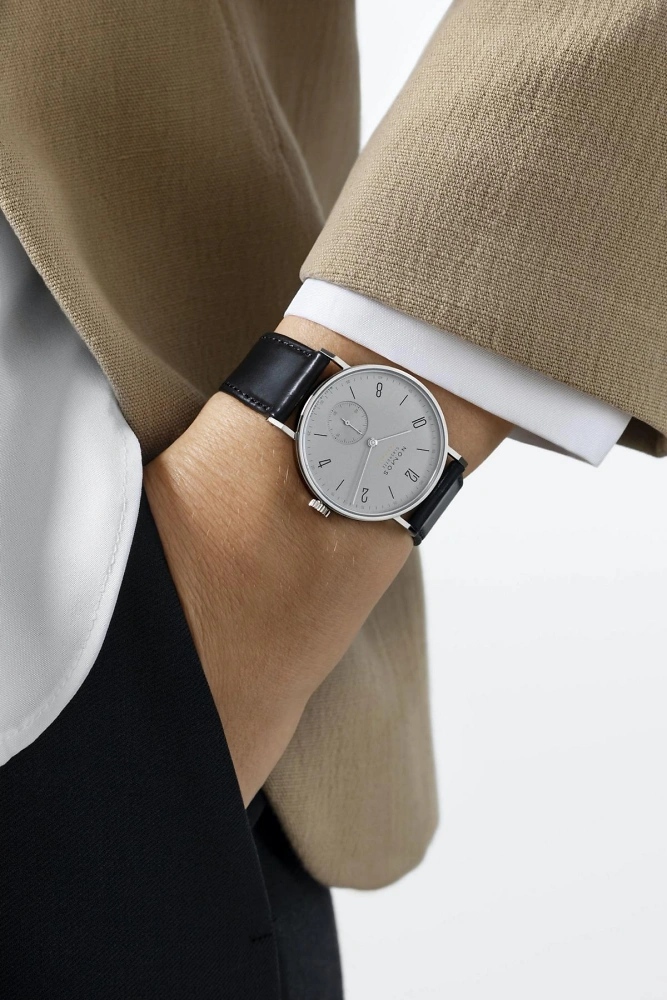 NOMOS Tangente | neomatik platingrau