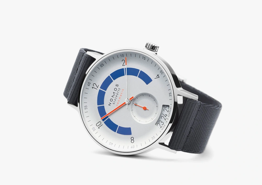 NOMOS Autobahn | neomatik 41 Datum sportgrau
