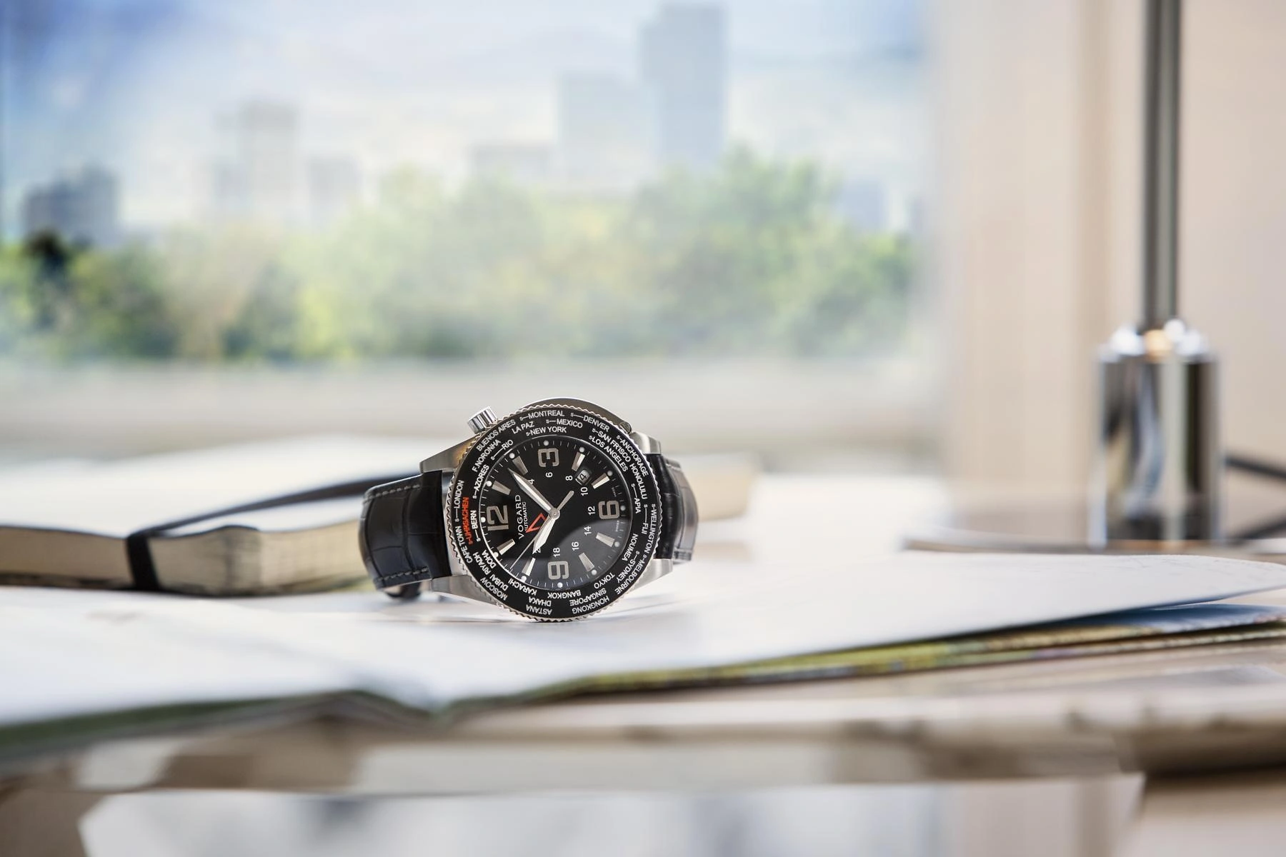 VOGARD Supertraveler | Uhrsachen Edition black