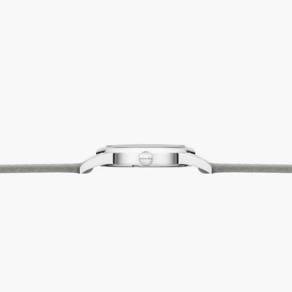 NOMOS Club Campus | night sky