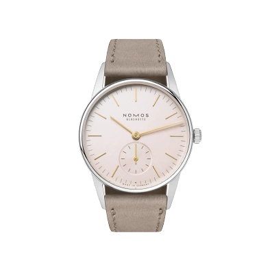 1 NOMOS Orion 33 rosé - Uhr von vorne, vor weissem Hintergrund