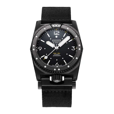 1 ZRC Marine National MN64 - Uhr vor weissem Hintergrund