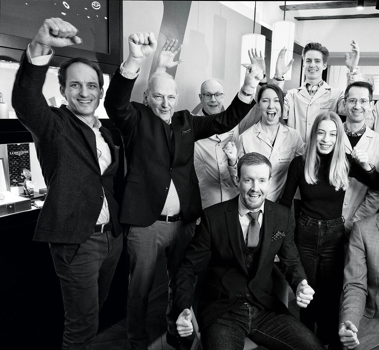 Wir wollen  <br />KEINE <br />zufriedenen Kunden.